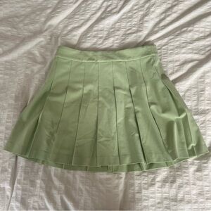 NWT Aritzia Sunday Best Olive Mini Pleated Skirt